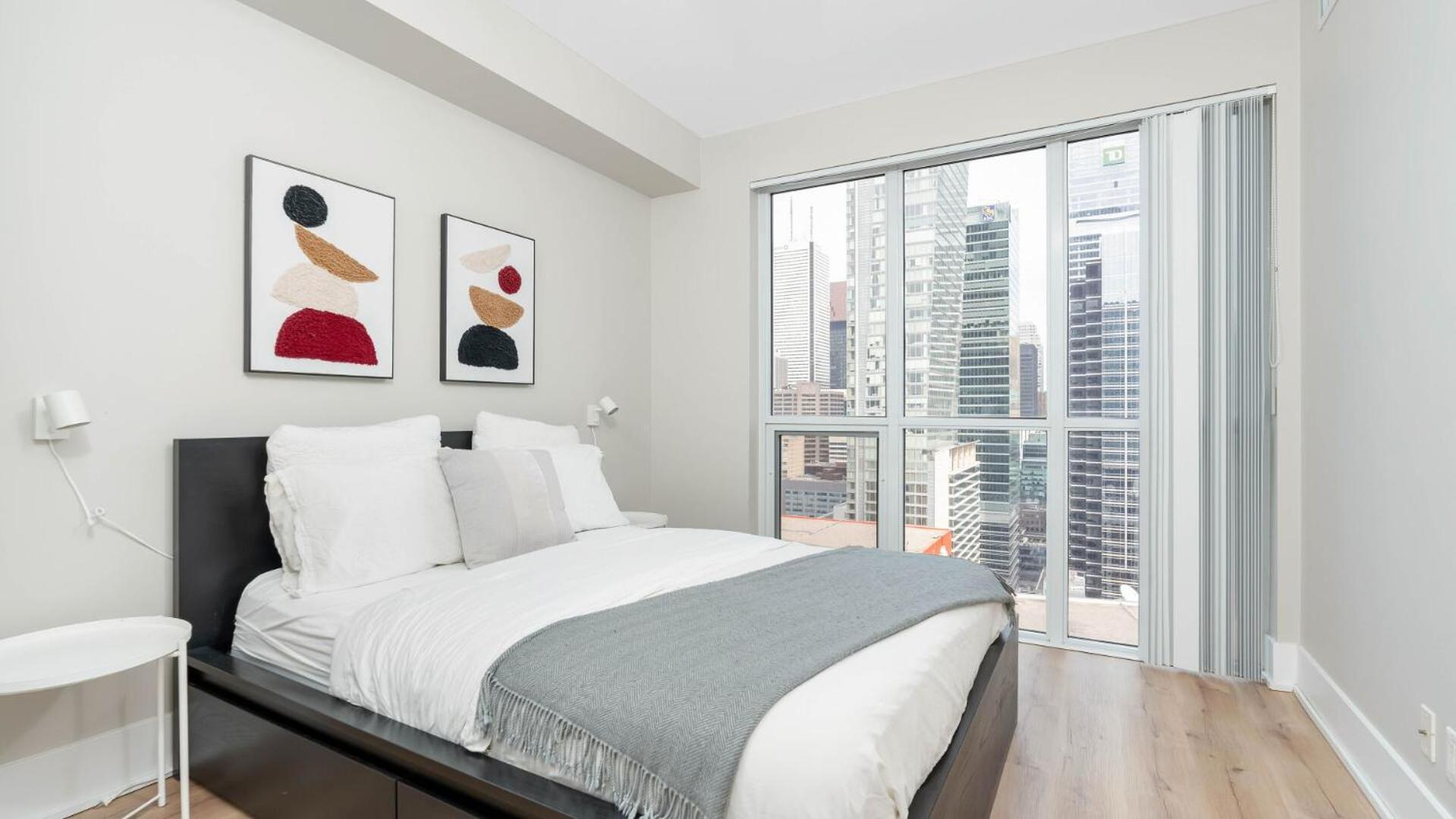 تورونتو 2Bedroom Cn Tower And Water Views - Free Parking - Rooftop Pool المظهر الخارجي الصورة